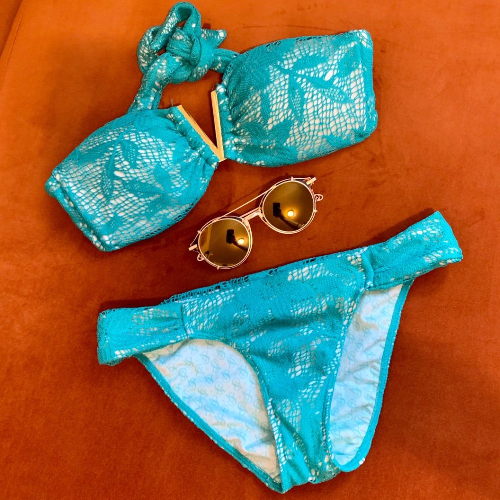 Victoria's Secret Swim - Crocheted Teal Bikini (NWOT)